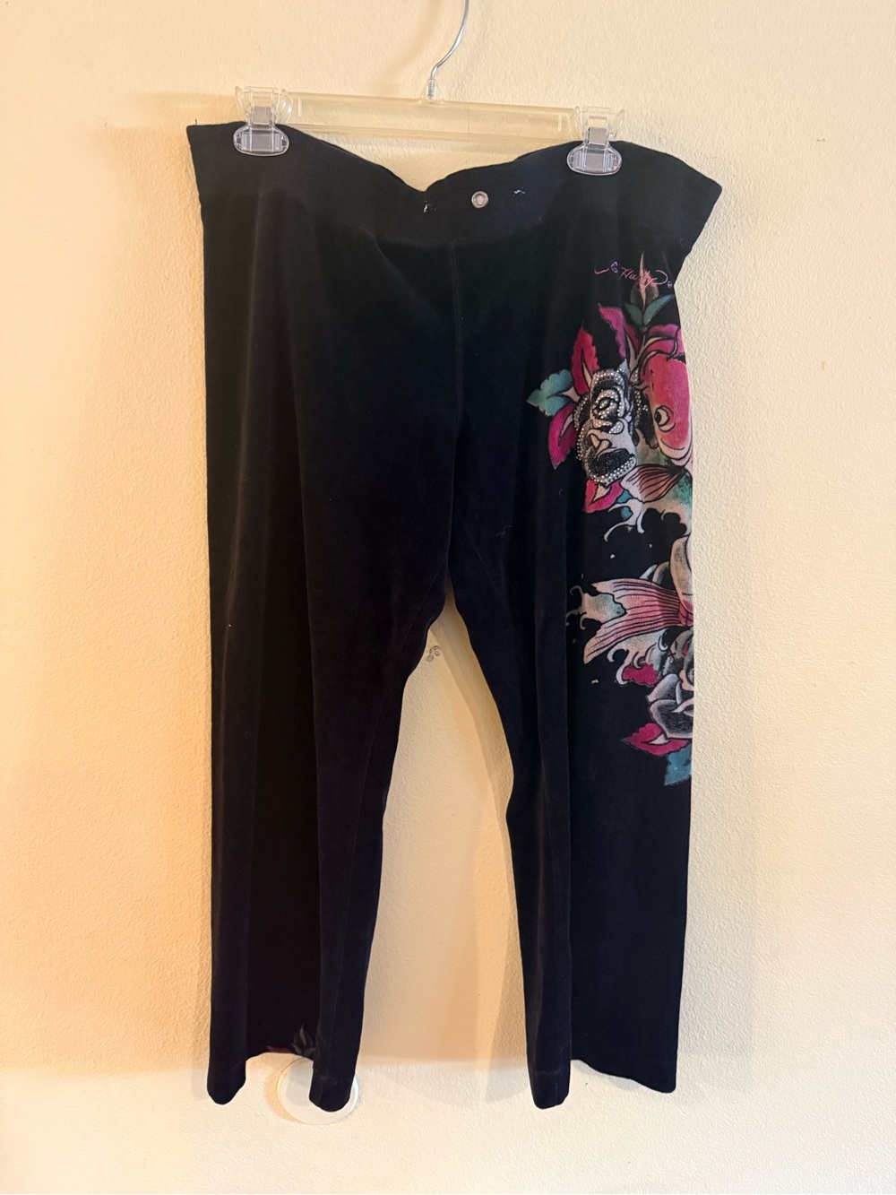 Ed Hardy Black Velvet Leggings with Metal Grommet Detail size dl